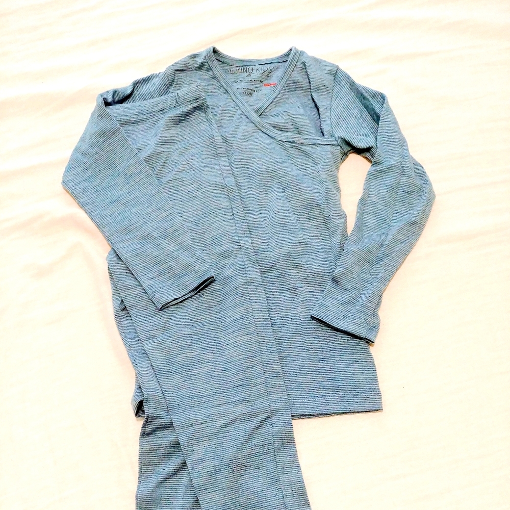 Merino Kids pyjama base layer set